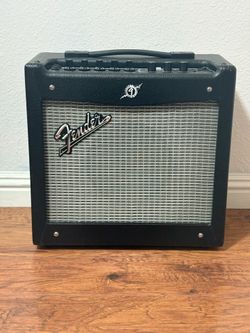 Fender Mustang I V2 20W Guitar Amp