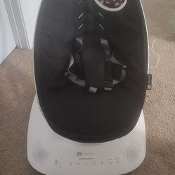 4moms mamaroo multi motion babyswing (Bluetooth connectivity
