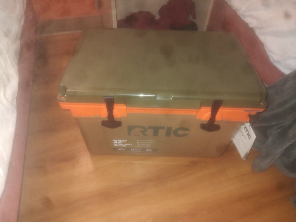 Rtic 32 Qt Cooler