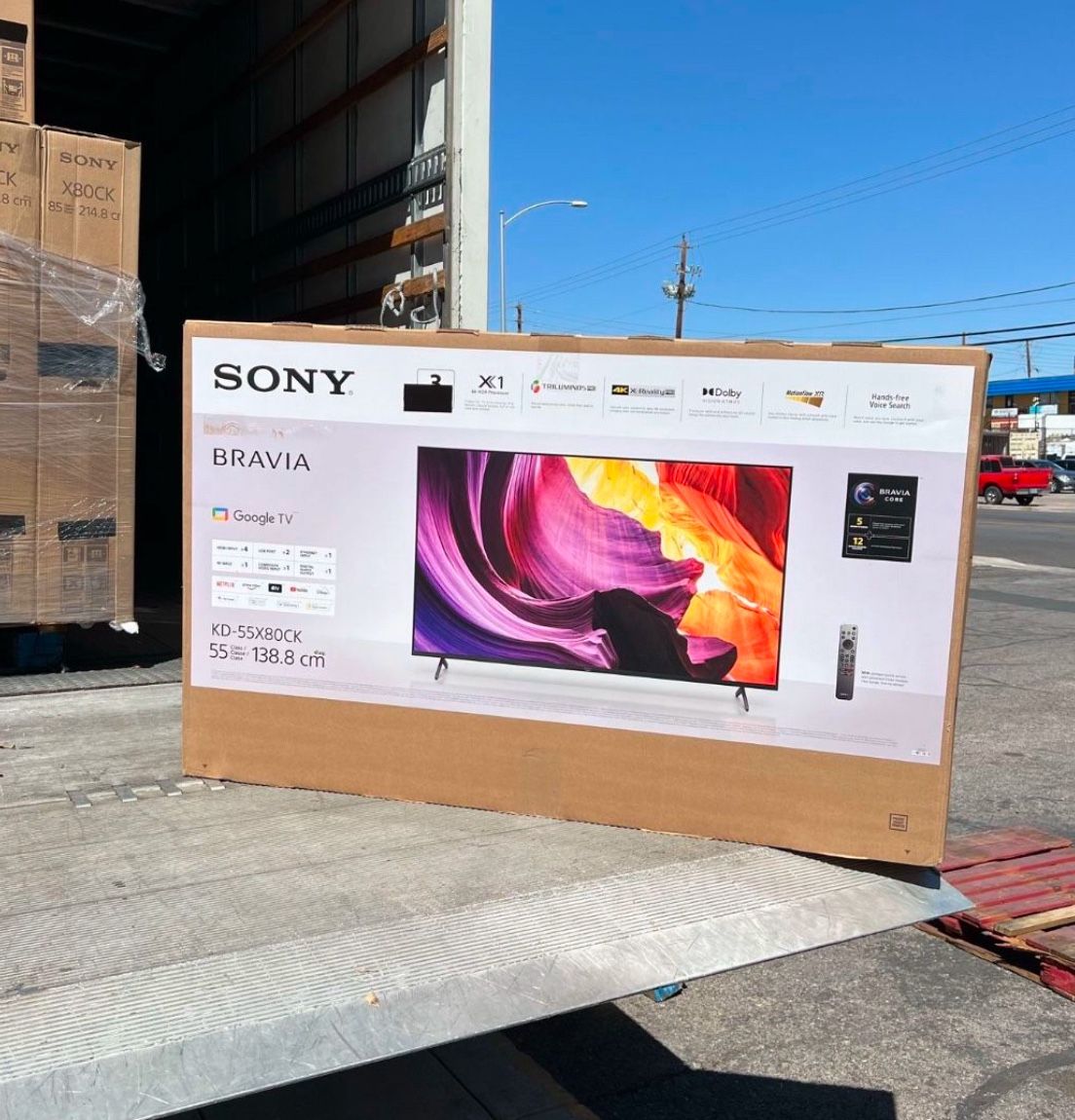 55 “ Sony Smart 4K QLED HDR TV