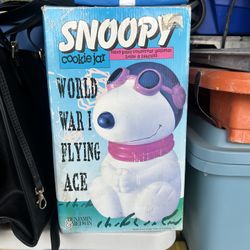 Snoopy Cookie Jar