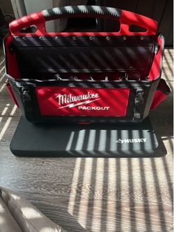 Milwaukee 20 in. Packout Tote