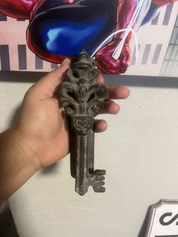 Vintage Metal Knock Thing