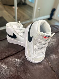 Nike blazer mid CB, blk & white, size 2c