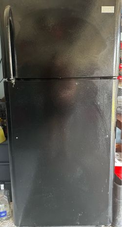 Free Fridge- must pick up