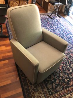 Rocking arm chair