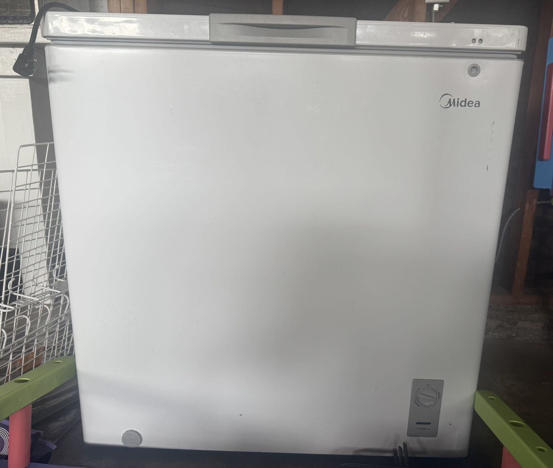 Midea 7 Cu.ft