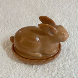 Vintage L.E. Smith, “Bunny on Nest”, candy dish