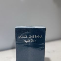 LIGHT BLUE by DOLCE GABBANA 💫🩵 Cheaper than in the store!! 💲💲