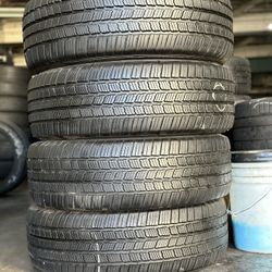 TIRE 225 65 17 MICHELIN