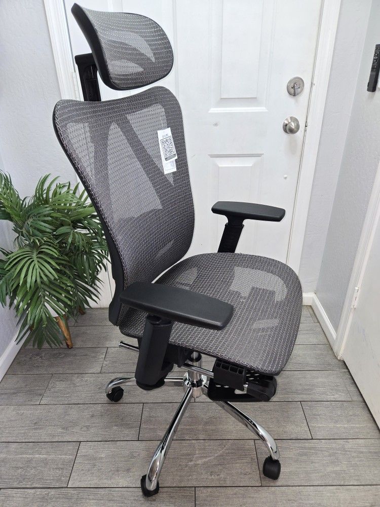 DFLIVE Ergonomic Office Chair, 3-Level Tilt Backrest, 3D Headrest, 3D Armrest Retractable Footrest, Silla De Oficina