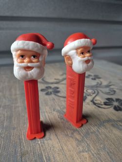 Two Vintage 1980s Santa Pez Dispensers 