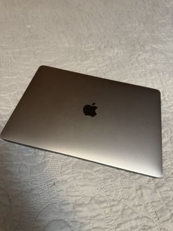 Apple MacBook Pro 2017
