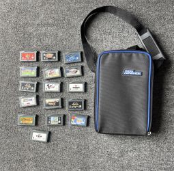 Nintendo  Gameboy Games And Storage Bag 