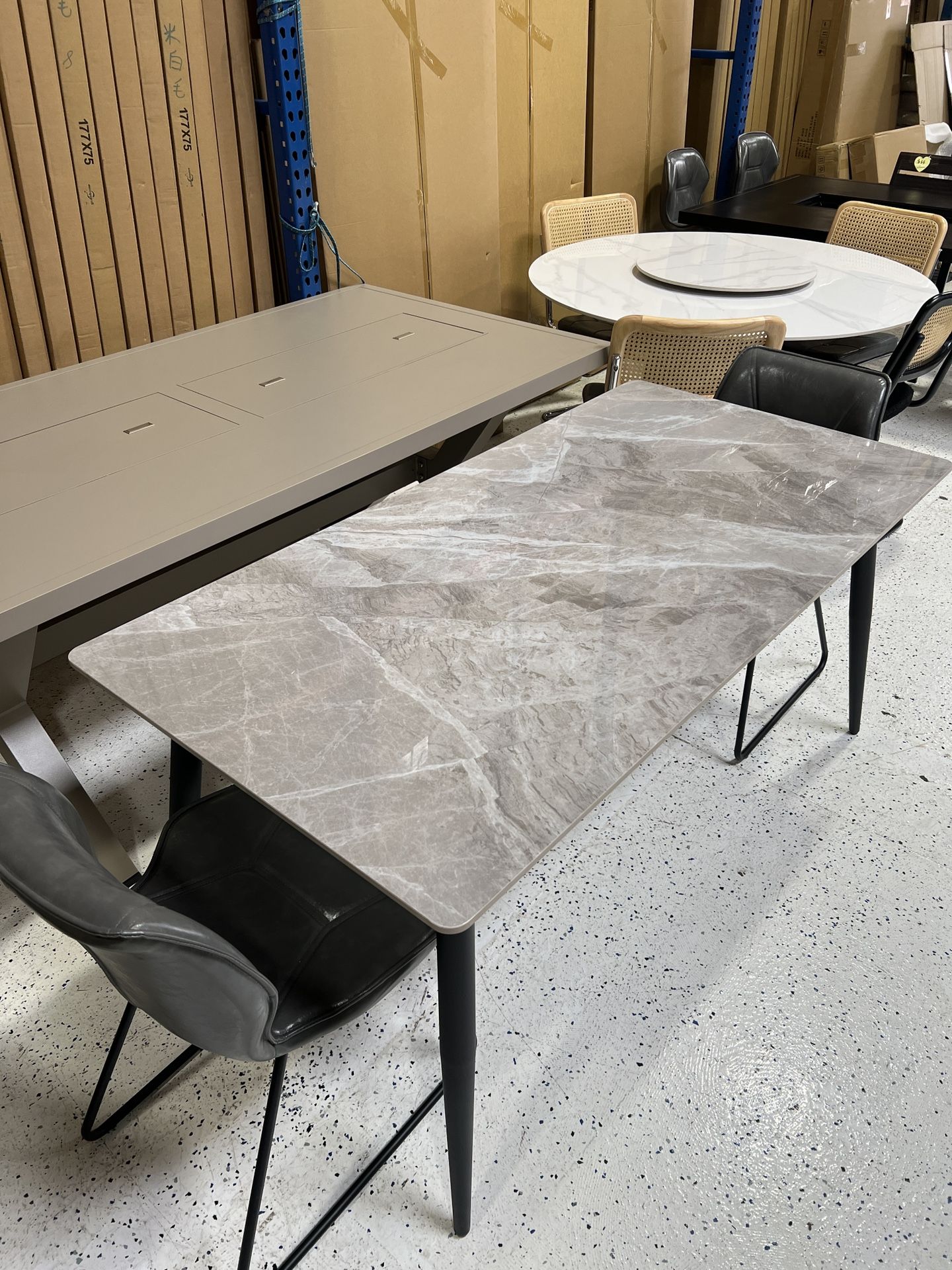 Sintered Stone Dining Table – Modern Marble Look – 63”x31.5” Rectangular Table