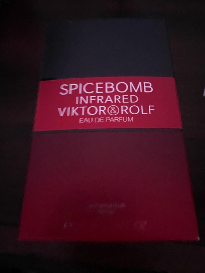 Spicebomb Infrared Viktor Rolf  For Sell Throw A Price 