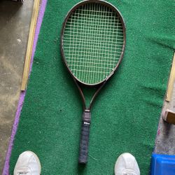Tennis  Racquet 