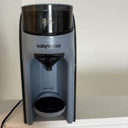 Baby Brezza Bottle Machine 