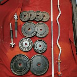 1" HOLE  EZCURL BAR   DUMBBELL HANDLES  6' STRAIGHT BAR WITH. 95LBs.  
2-20s.  2- 12.5.  2-10s .  4-5s. 
11525 S HALSTED DUNKIN DONUTS/
7111.S WESTERN