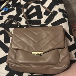 Medium bag crossbody