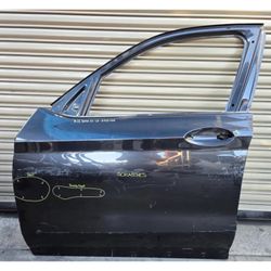 2018 2019 2020 2021 2022 BMW X3 LEFT SIDE FRONT DOOR OEM USED
