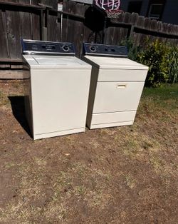 Whirlpool Washer and Electric Dryer 🖤🖤