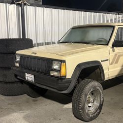 Jeep Comanche Parts