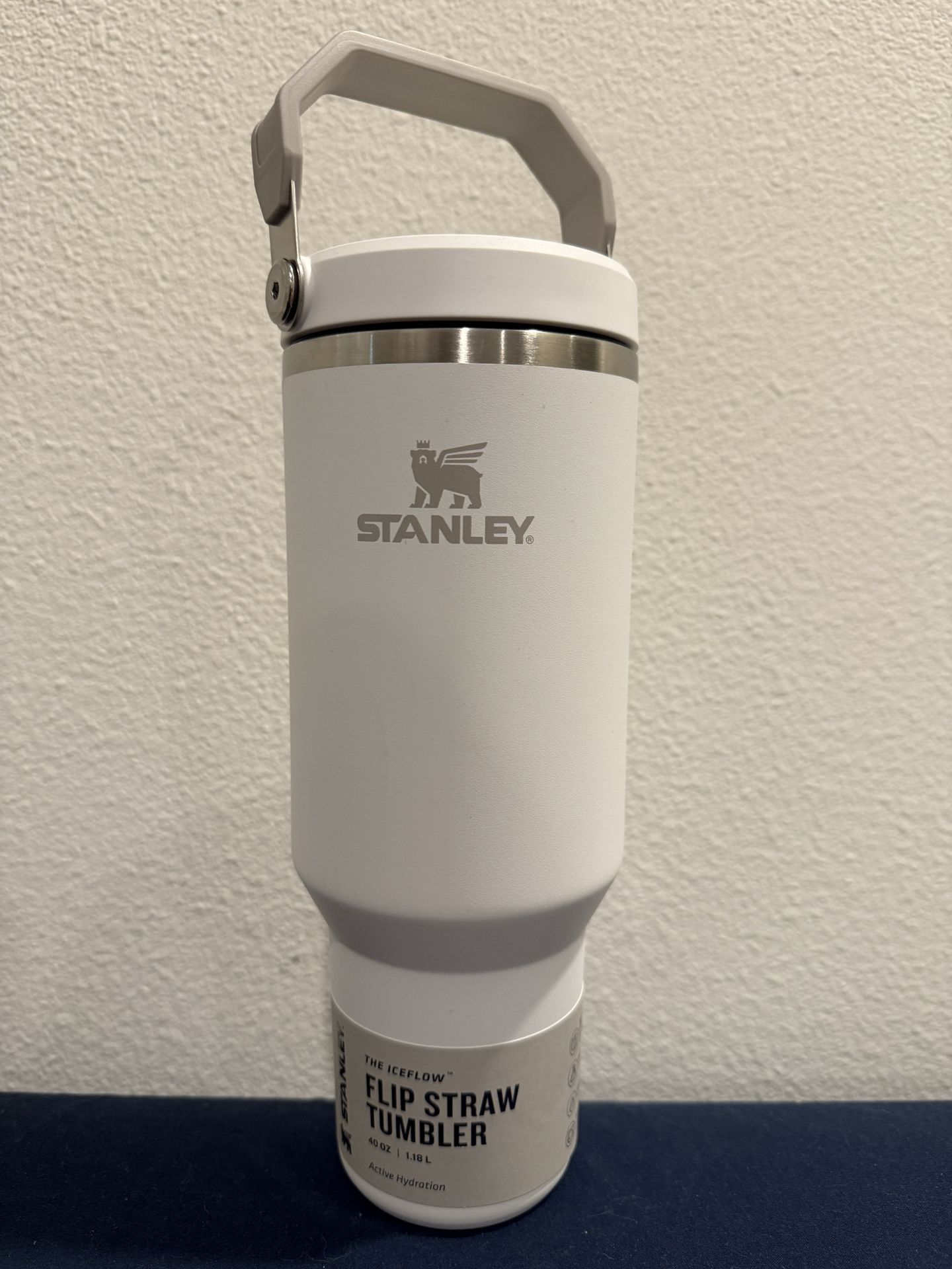 Stanley Iceflow Flip Straw Tumbler 40oz Brand New
