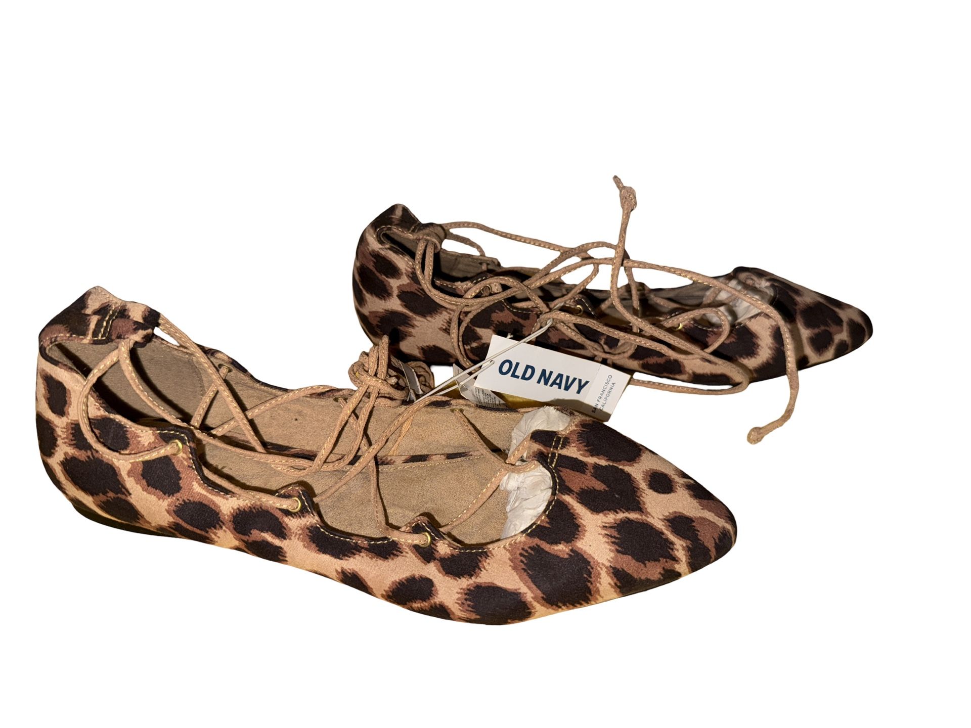 NEW w. Tags Size 9 Cheetah Old Navy Flats