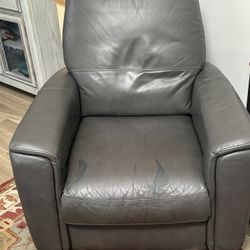 Recliner 