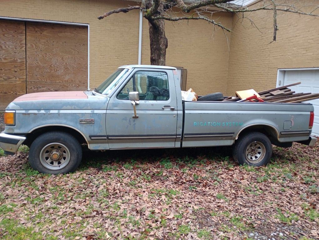1989 Ford 1/2 Ton Trucks