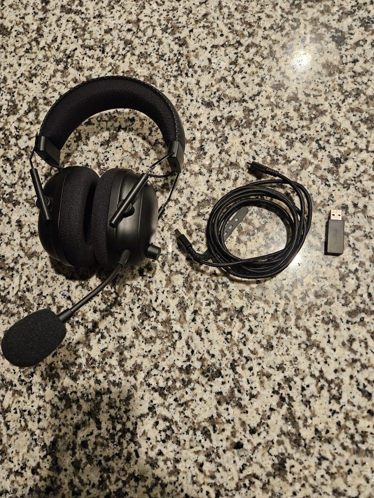 Razer BlackShark V2 Pro Wireless Gaming Headset (2023)