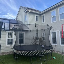 Trampoline Springfree 11’ (S113) – Safe Springless Design