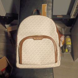  Michael Kors Large Zip Backpack 