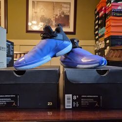 BRAND NEW In Original Nike Box: Jordan Jumpman Hustle Size 8 & 8.5 (Go Huskies!)