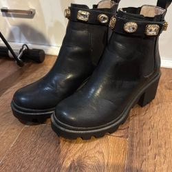 Steve Madden Boots 