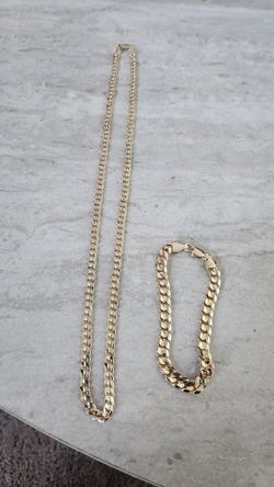 Cadena y pulcesara de oro chapeado 14k