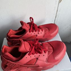 Nike Hurache Size 11 Men’s Red 