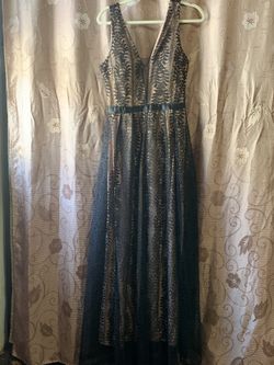 Lucy Wang Black Lace Dress for Sale in Los Angeles, CA - OfferUp