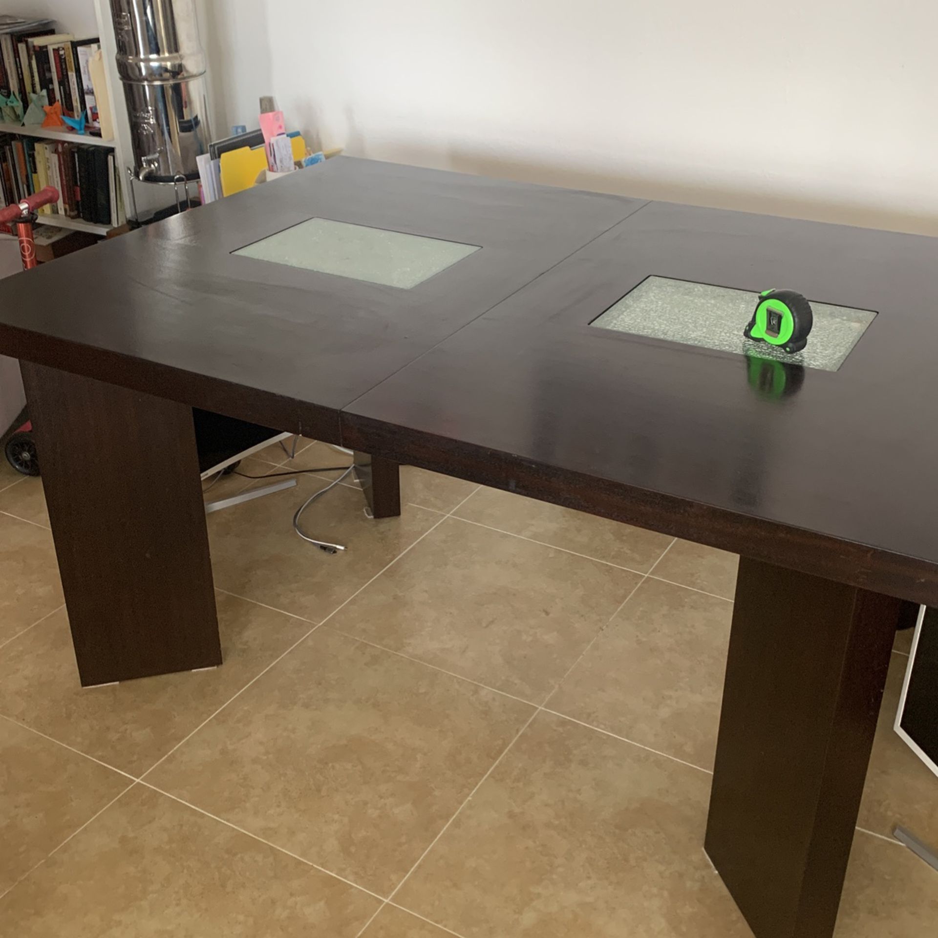 Dining Table 60  X 44 + 18’ Extension