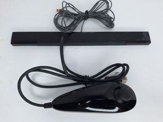 Nintendo Wii Nunchuk Controller and Sensor Bar