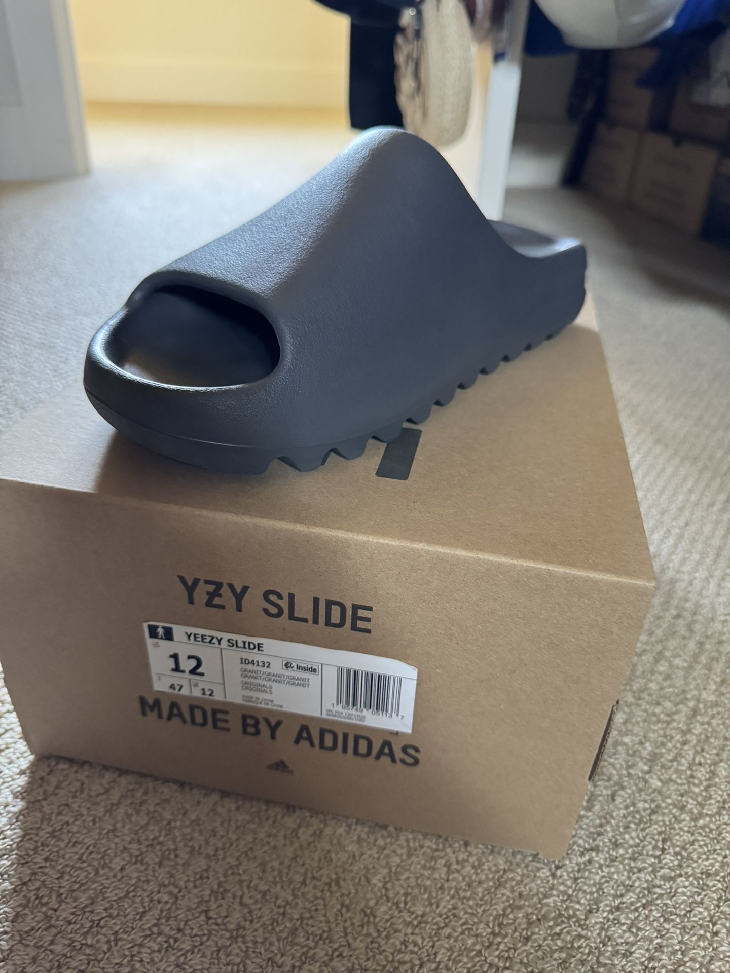 Yeezy slides size 12 Yeezy Slides Kids  main image 3