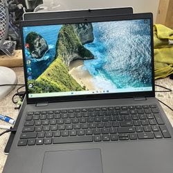 Dell Laptop (846535-1)