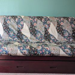 Solid wood Couch / Queen Futon