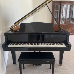 FREE Yamaha C1 Baby Grand Piano - Excellent Condition, Beautiful Sound, Must Self-Move