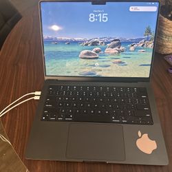 2024 Apple Mac Book Pro
