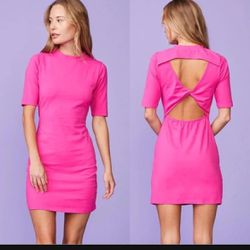 Monrow Hot Pink Twisted Cut Out Back Half Sleeve Dress Size small NWT   New with tags 