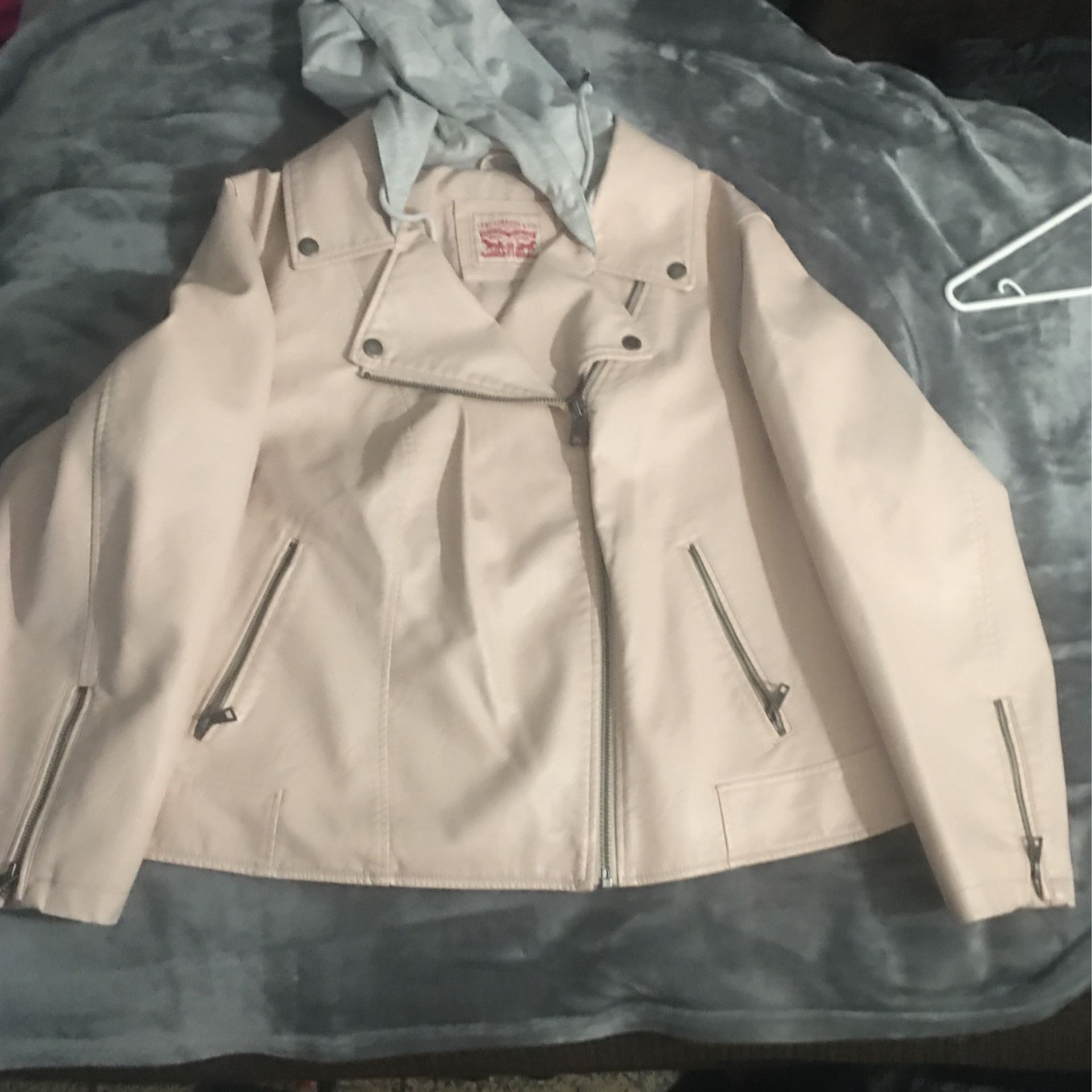 Levi Women’s  Jacket  Size 1x