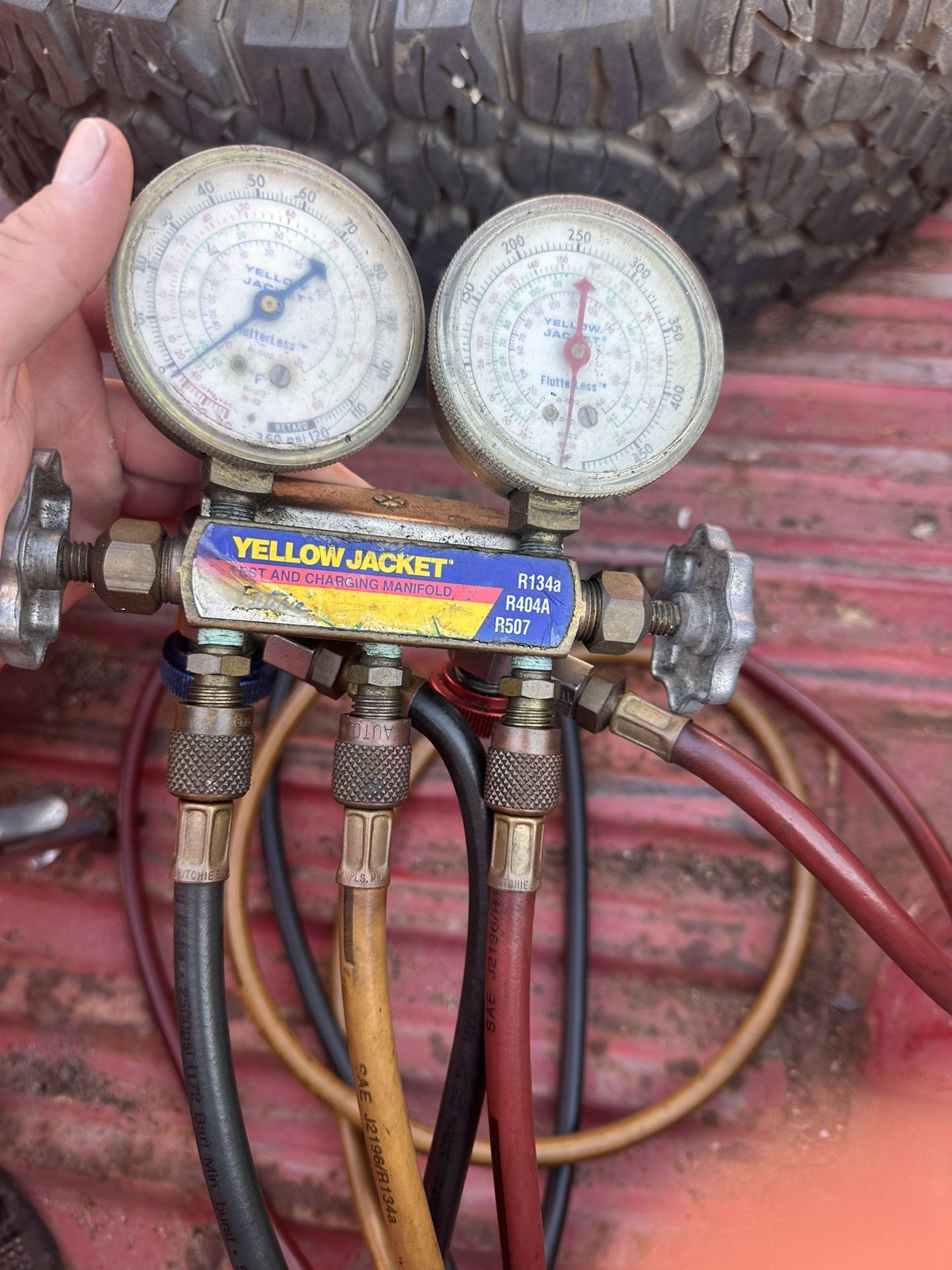 Yellow Jacket Gauges 