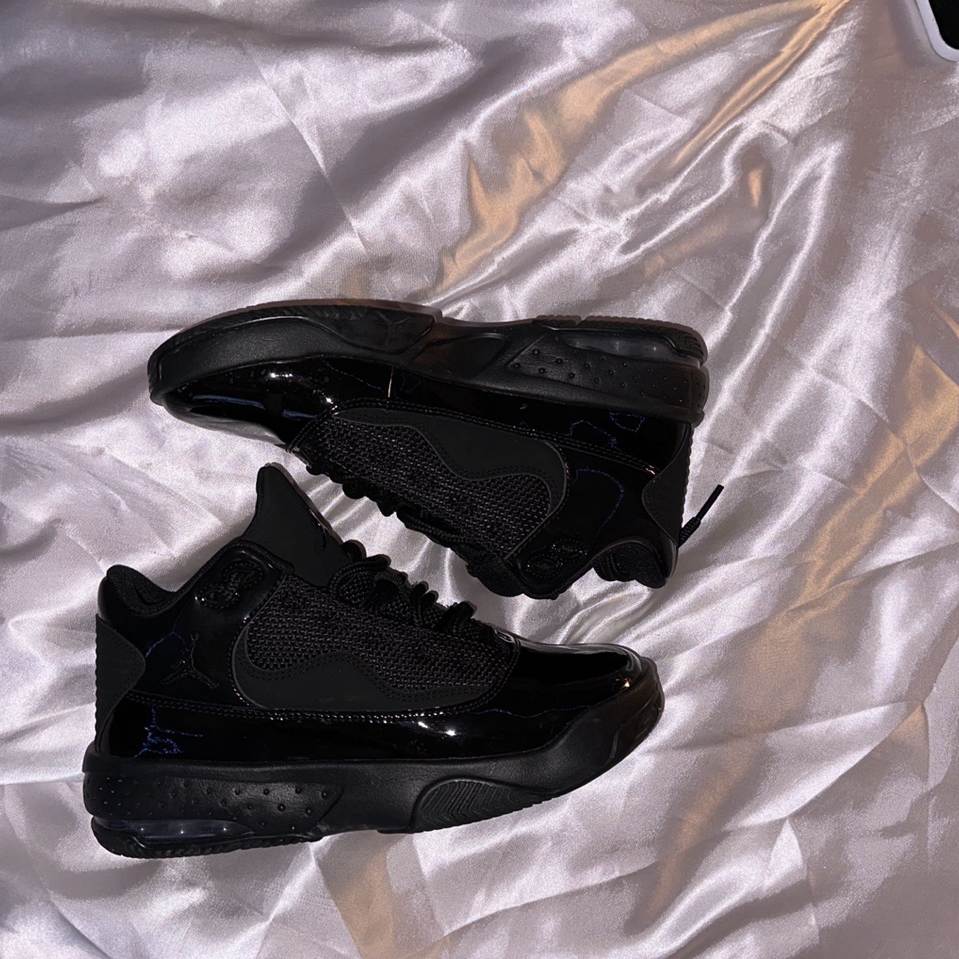 Jordan Max Aura 2 GS “Triple Black “